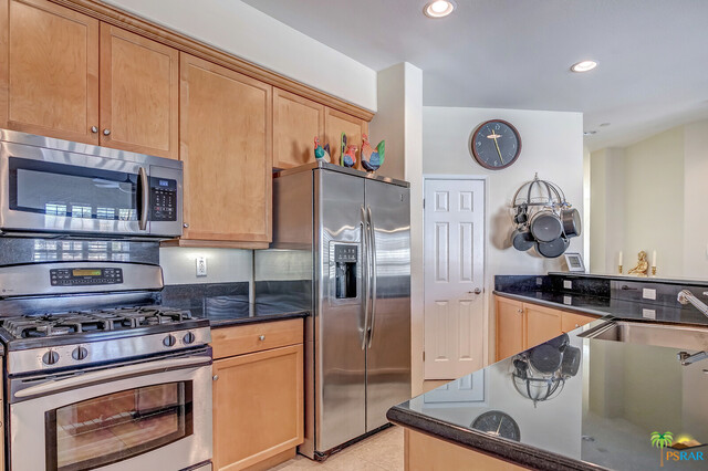 Image 7 for 1449 Yermo Dr