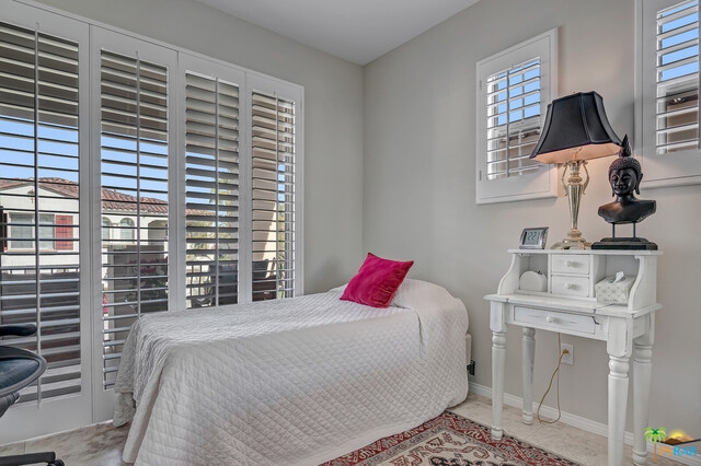 Image 15 for 1449 Yermo Dr