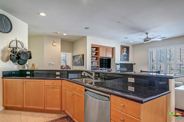 Image 8 for 1449 Yermo Dr