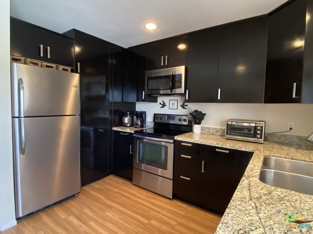 Image 4 for 1268 Ramon Rd #22