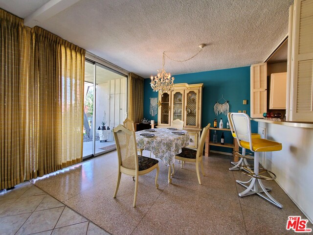 Image 6 for 115 E Twin Palms Dr
