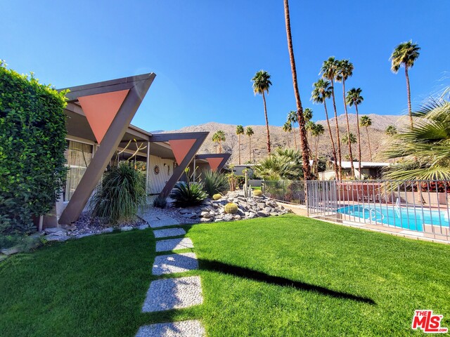 Image 26 for 115 E Twin Palms Dr