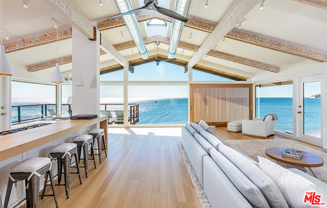 Photo of 27724 Pacific Coast Hwy, Malibu, CA 90265