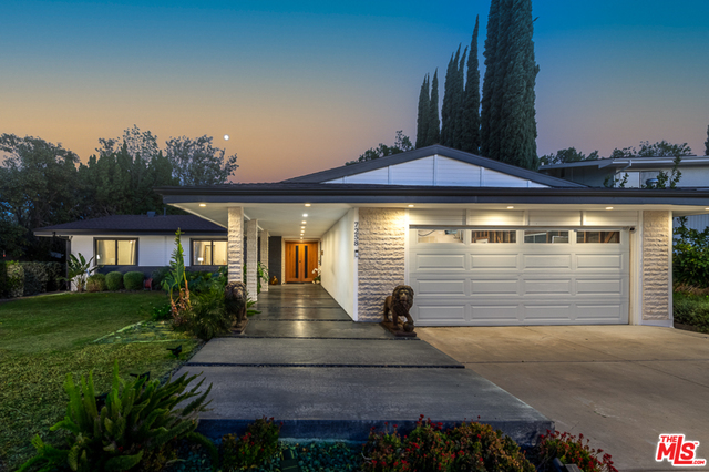 Photo of 7258 Angela Ave, West Hills, CA 91307