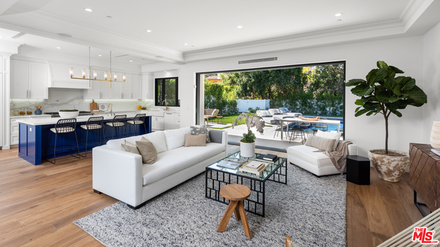 Photo of 3765 Mound View Ave, STUDIO CITY, CA 91604