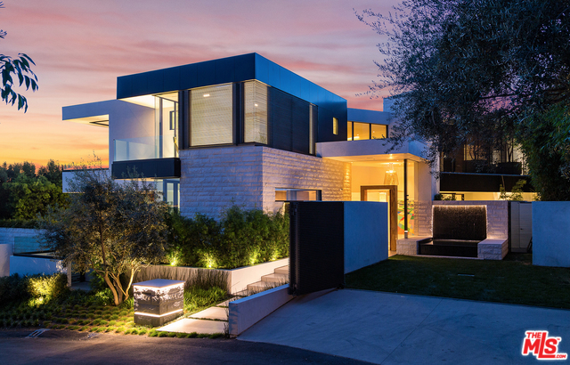 Photo of 9133 ORIOLE WAY, LOS ANGELES, CA 90069