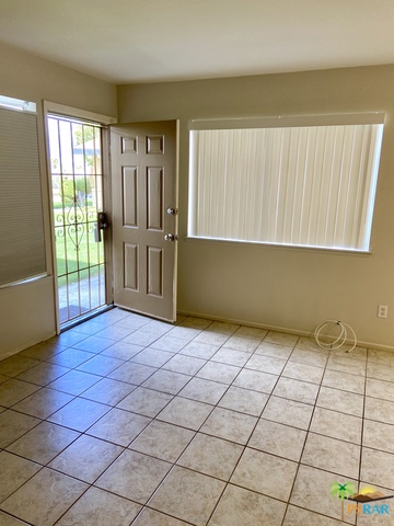 Image 3 for 72745 Willow St #2