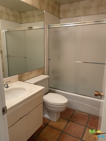 Image 14 for 1745   Capri CIR
