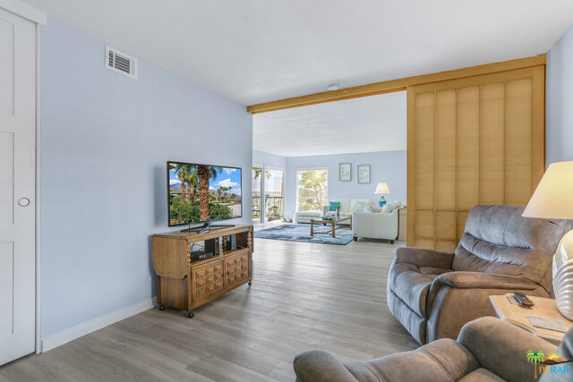 Image 8 for 2132   Southridge Dr