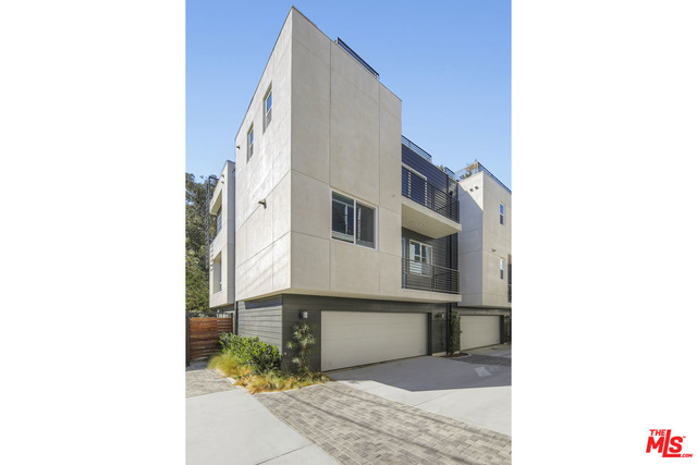 Photo of 1338 N SYCAMORE AVE, HOLLYWOOD, CA 90028