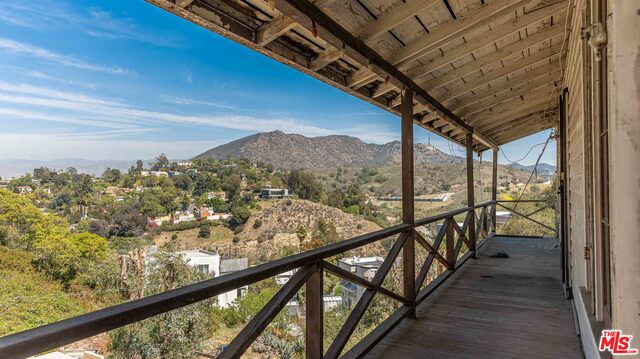 Photo of 6850 Cahuenga Park Trl, HOLLYWOOD, CA 90068