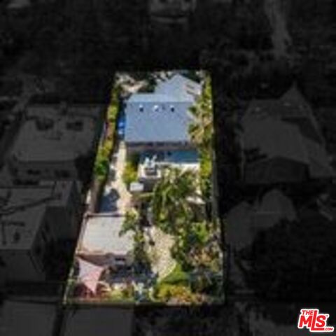 listing main picture