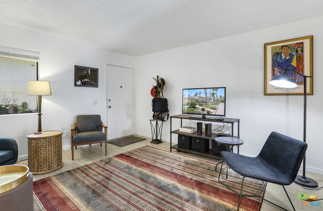 Image 8 for 2074 N Mira Vista WAY
