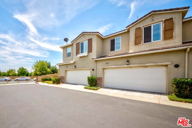 28805 Camino De Cielo Dr 149 Valencia, California Located in the desired community of West Creek in Valencia where you would have highly rated schools, well maintained parks, a clean pool, biking trails, outdoor bbq and picnic areas. This end corner townhome welcomes you to a living room with lots of natural light and a dining area big enough to fit a large table. The kitchen is immaculate with granite counters, lots of cabinets, & stainless appliances (dishwasher, stove & microwave.). There is a clean half bathroom and a large storage closet right by the garage. Upstairs is a large master bedroom with a large walk-in closet and an a suite bathroom with double sinks, separate tub and shower, enclosed toilet and lots of cabinets. The two other bedrooms are good sized with ample closet space. Separate laundry room and closet in the hallway. Double paned windows, 2 Car Garage, Central AC & Heat w/ 2 zones, tankless water heater & enclosed outdoor patio in front. Close to the 5 freeway, shopping, dining & entertainment! 6/12(Sat), 6/13 (Sun),between 1~4 PM. Offer deadline Tuesday June 15th at 5pm