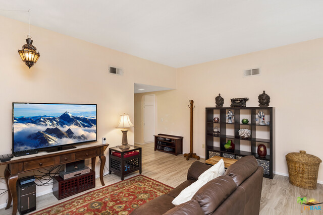 Image 4 for 44681 Monaco Cir