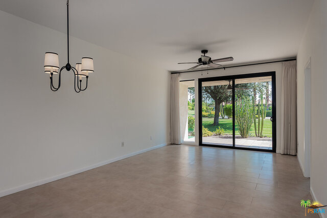 Image 9 for 688 N Majorca Cir