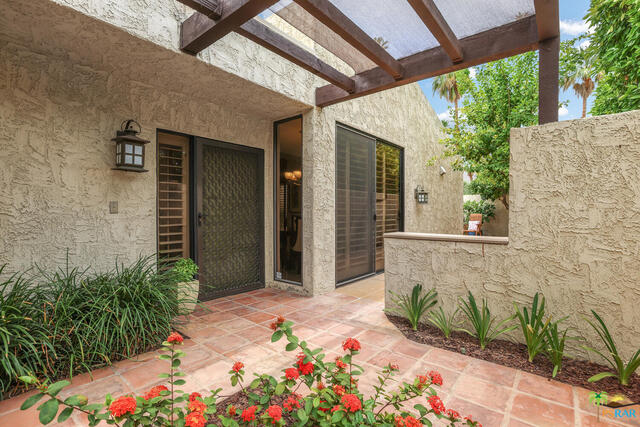 Image 5 for 1311 E Amado Rd