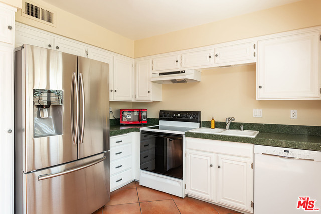 Image 9 for 6147 Arroyo Rd #2