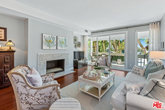 Photo of 13078 Mindanao Way #106, Marina Del Rey, CA 90292