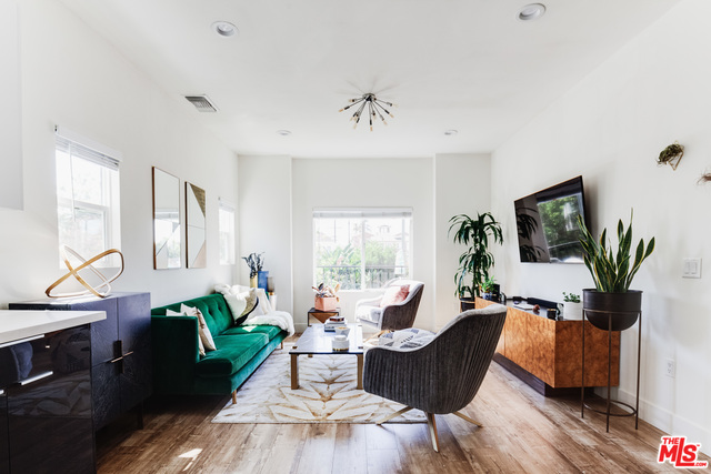 Photo of 426 N Rampart BLVD, ECHO PARK, CA 90026