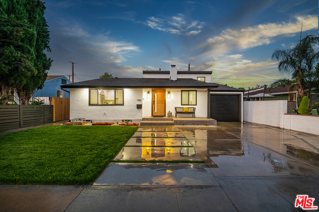 Photo of 826 N Sparks ST, BURBANK, CA 91506