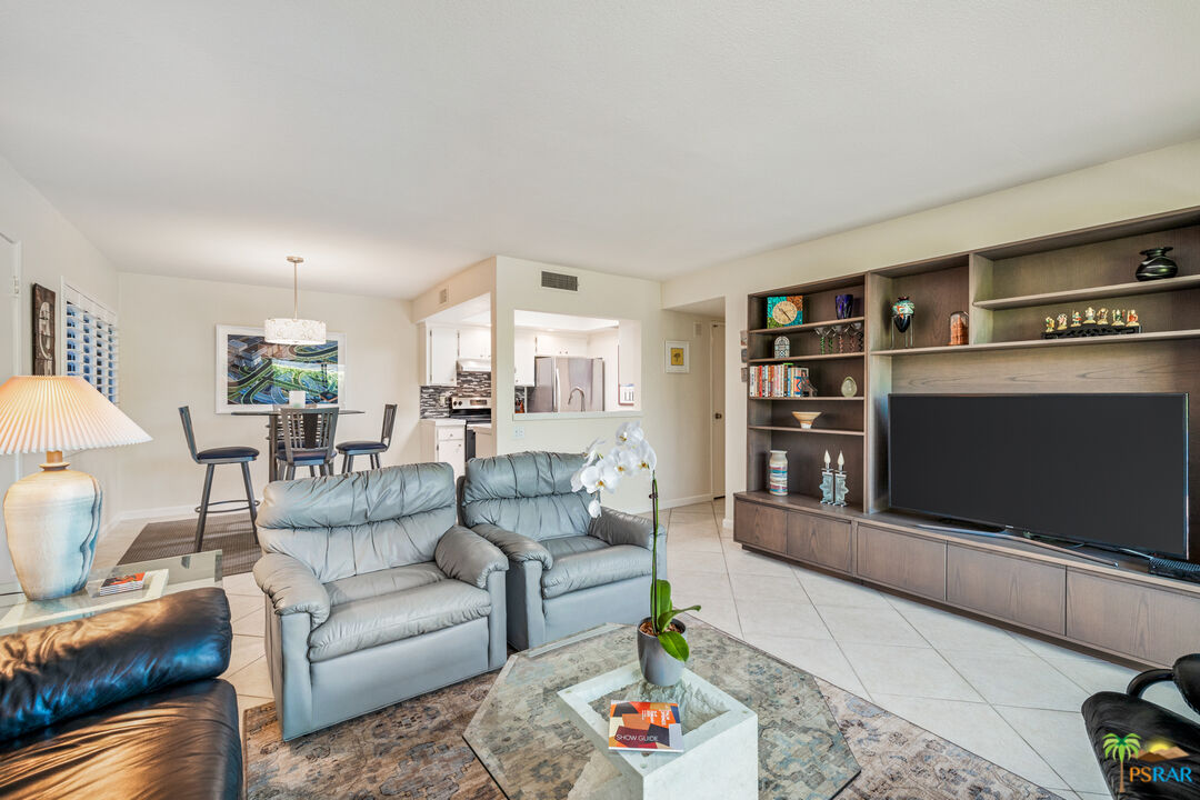 Image 4 for 1111 Ramon Rd #23