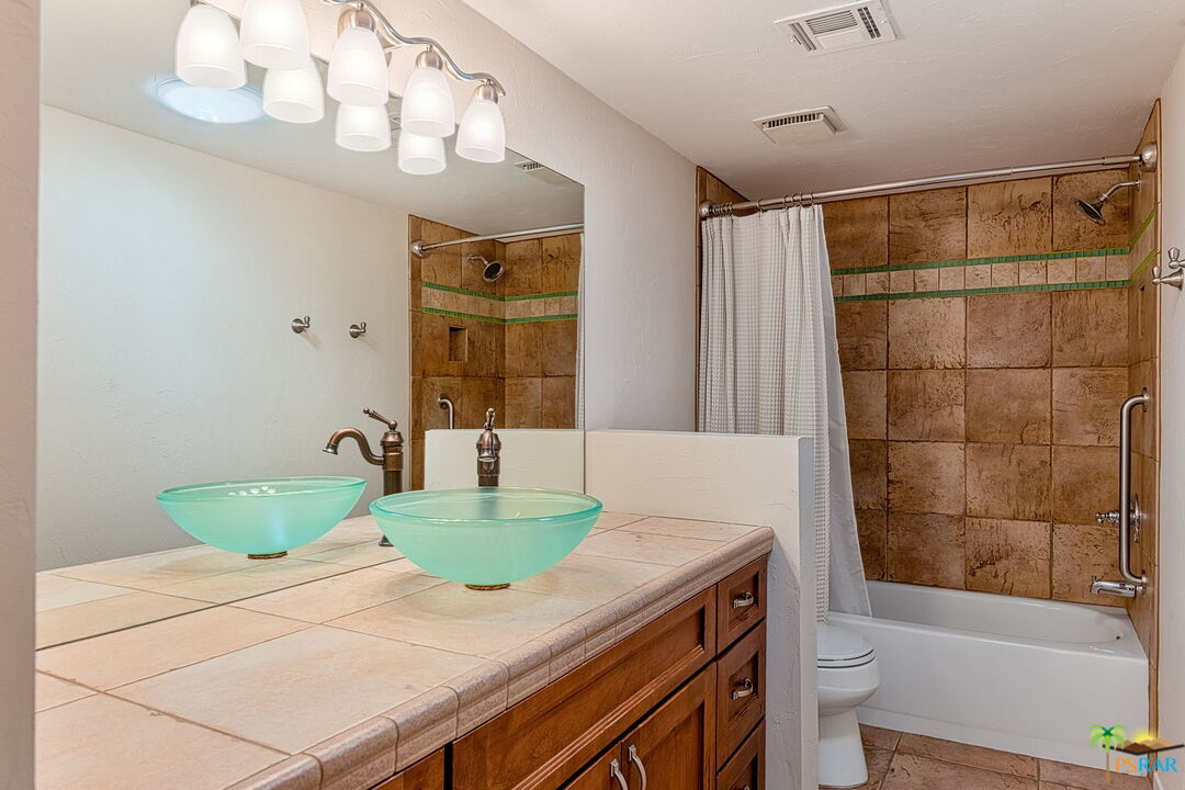 Image 15 for 1331 Tiffany Cir