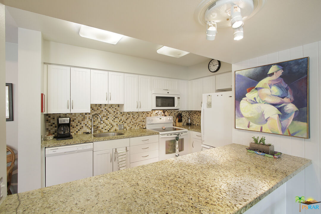 Image 6 for 2530 Whitewater Club Dr #D