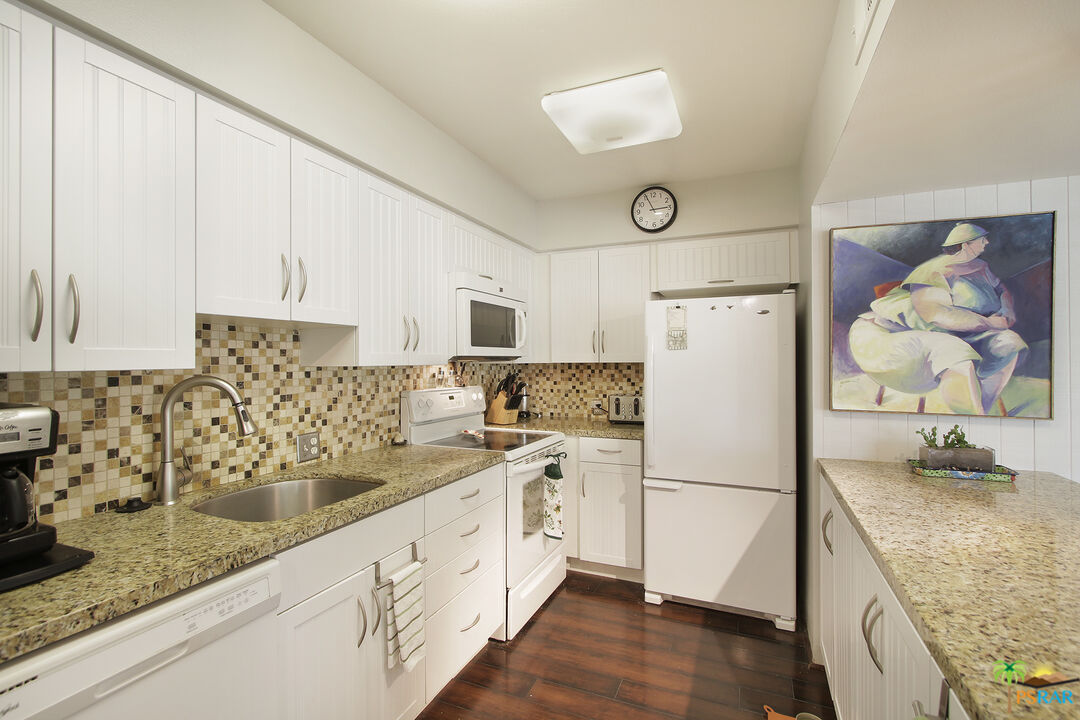 Image 7 for 2530 Whitewater Club Dr #D