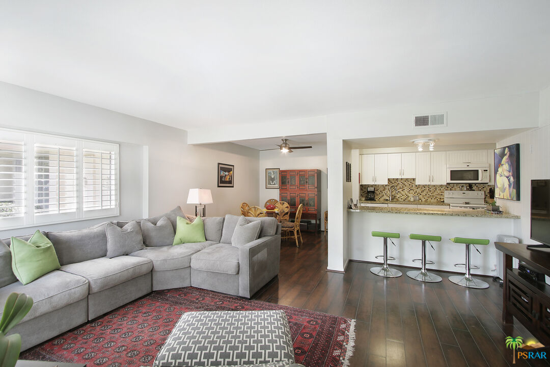 Image 3 for 2530 Whitewater Club Dr #D