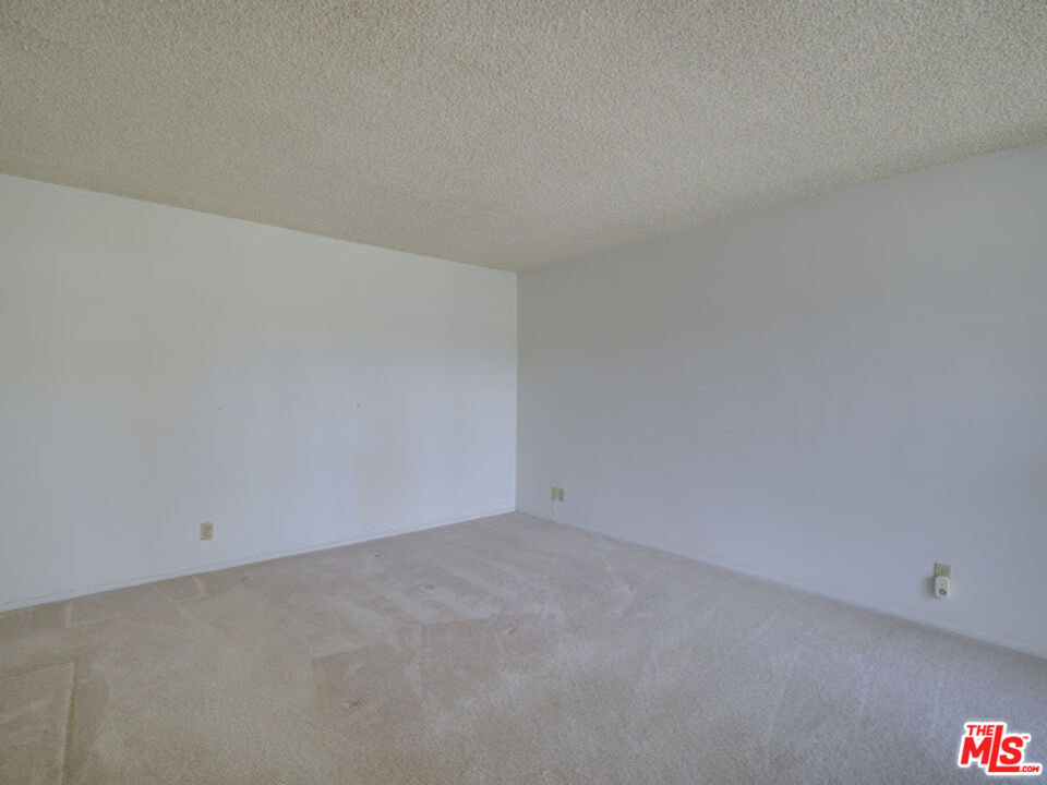 Image 23 for 73212 Shadow Mountain Dr