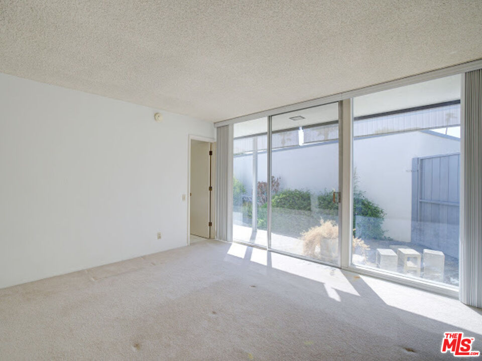 Image 15 for 73212 Shadow Mountain Dr