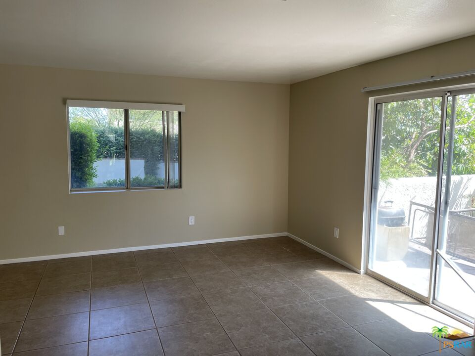 Image 3 for 32505 Candlewood Dr #105