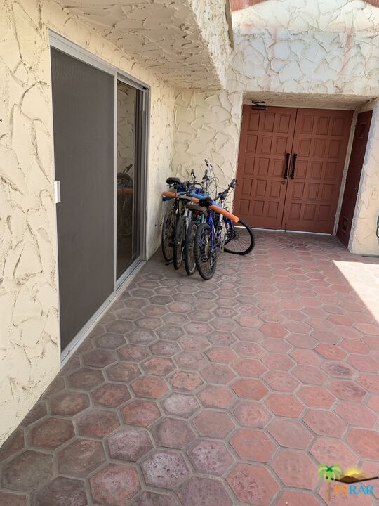 Image 15 for 1833 Araby DR #9