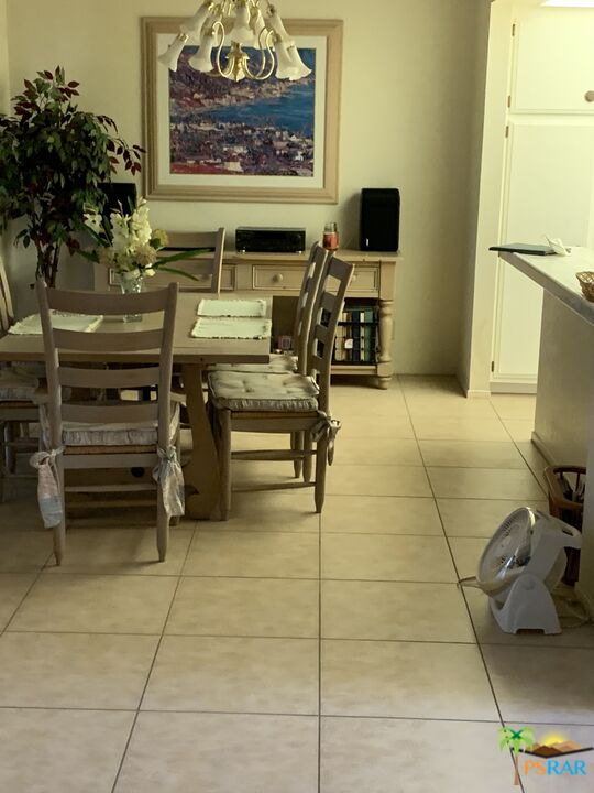 Image 10 for 1833 Araby DR #9