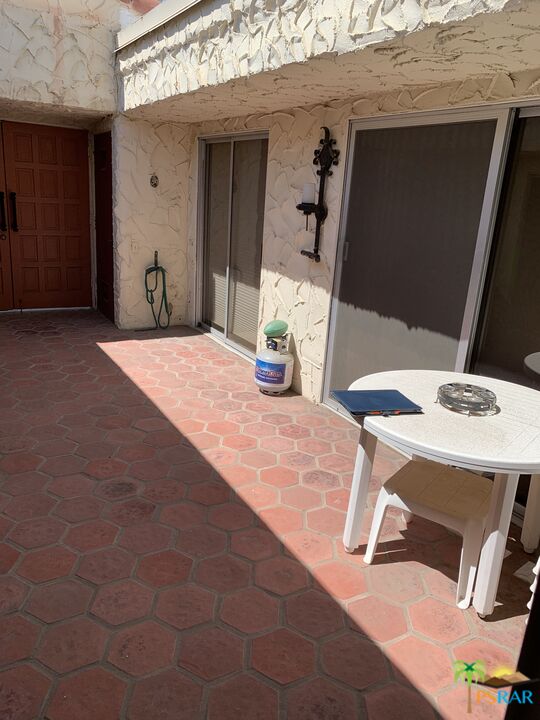 Image 18 for 1833 Araby DR #9