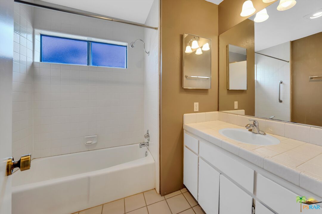 Image 18 for 211 S Louella Rd
