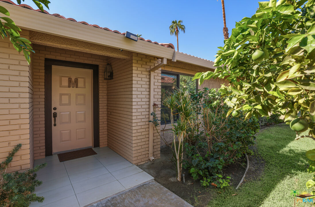 Image 2 for 73 S Camino Arroyo