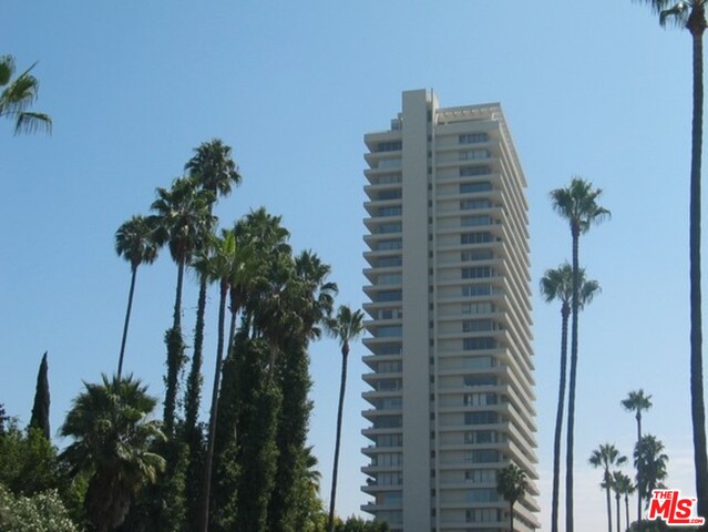 Photo of 9255 DOHENY RD #1401, WEST HOLLYWOOD, CA 90069