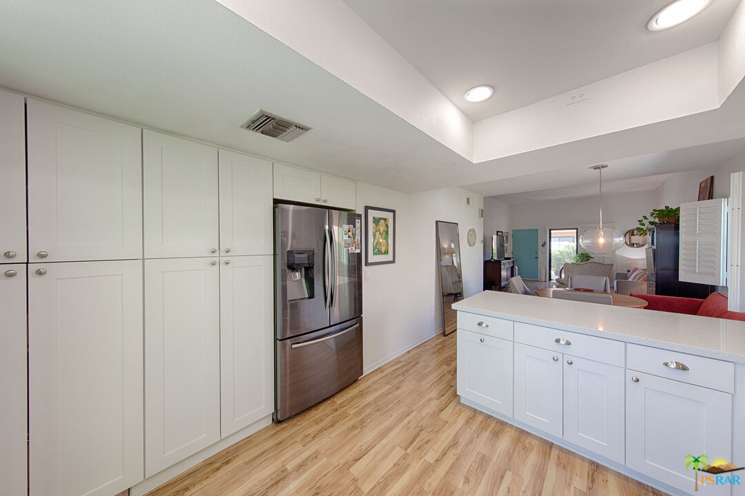 Image 7 for 5621 Los Coyotes Dr