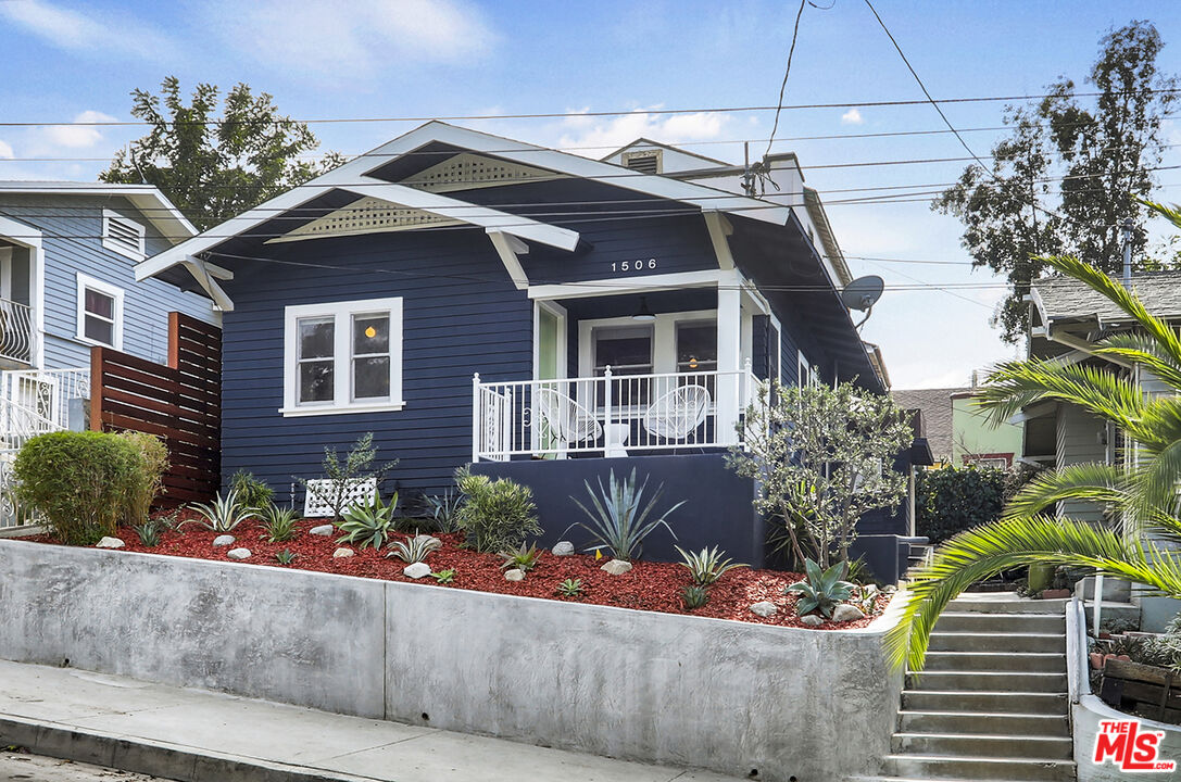 Photo of 1506 Allison Ave, Los Angeles, CA 90026