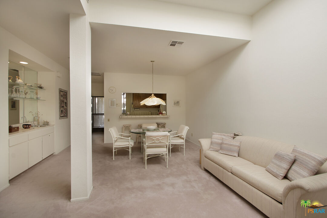 Image 9 for 204 N Hermosa Dr