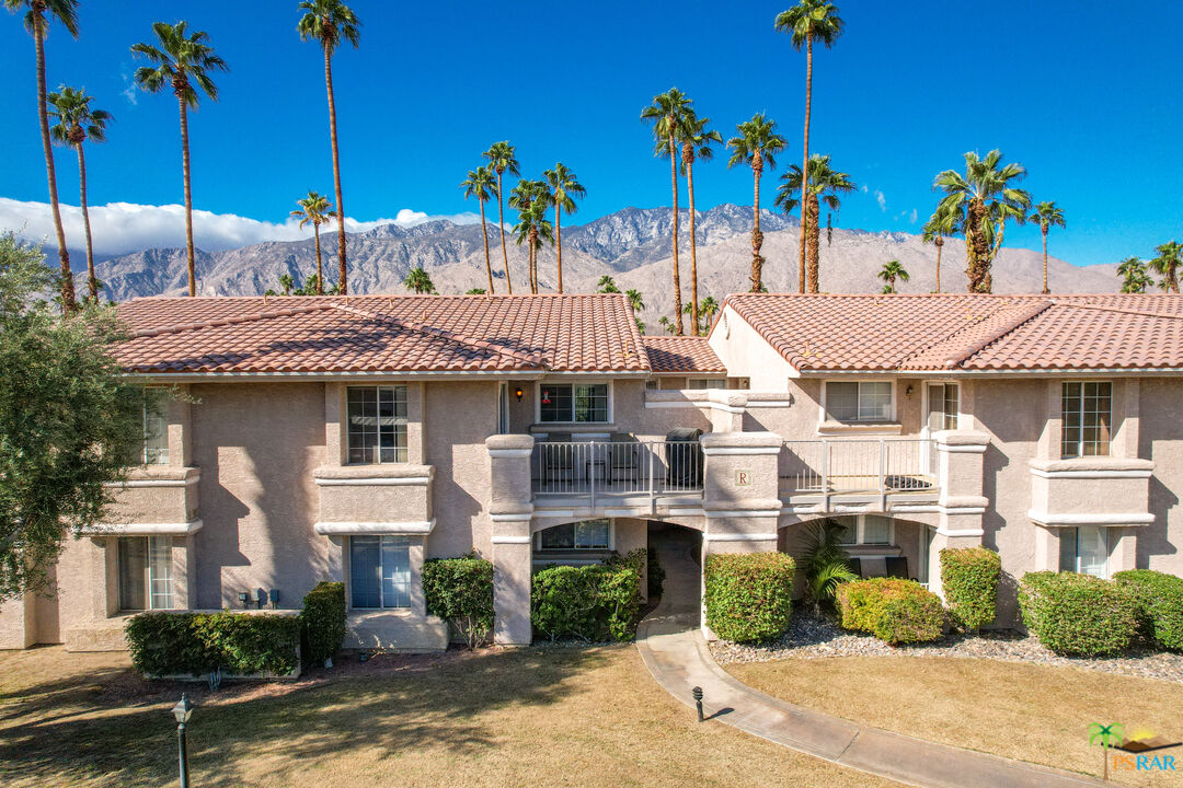 Image 2 for 2701 Mesquite Ave #R80