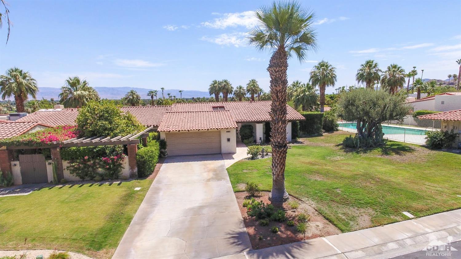Image Number 1 for 40140  Via Valencia in Rancho Mirage