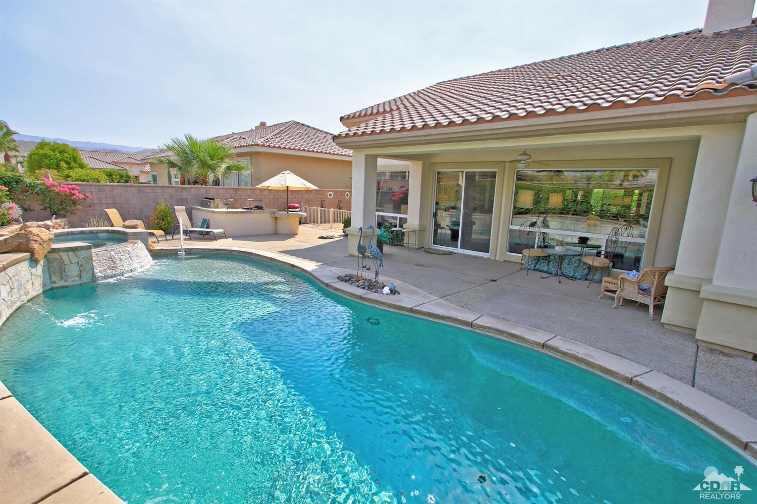 Image Number 1 for 35377  Crescendo Circle in Palm Desert