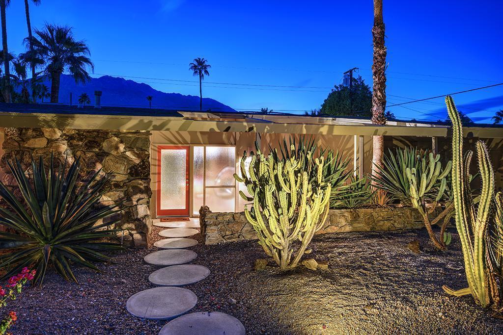 Image Number 1 for 217 N Monterey Road in Palm Springs