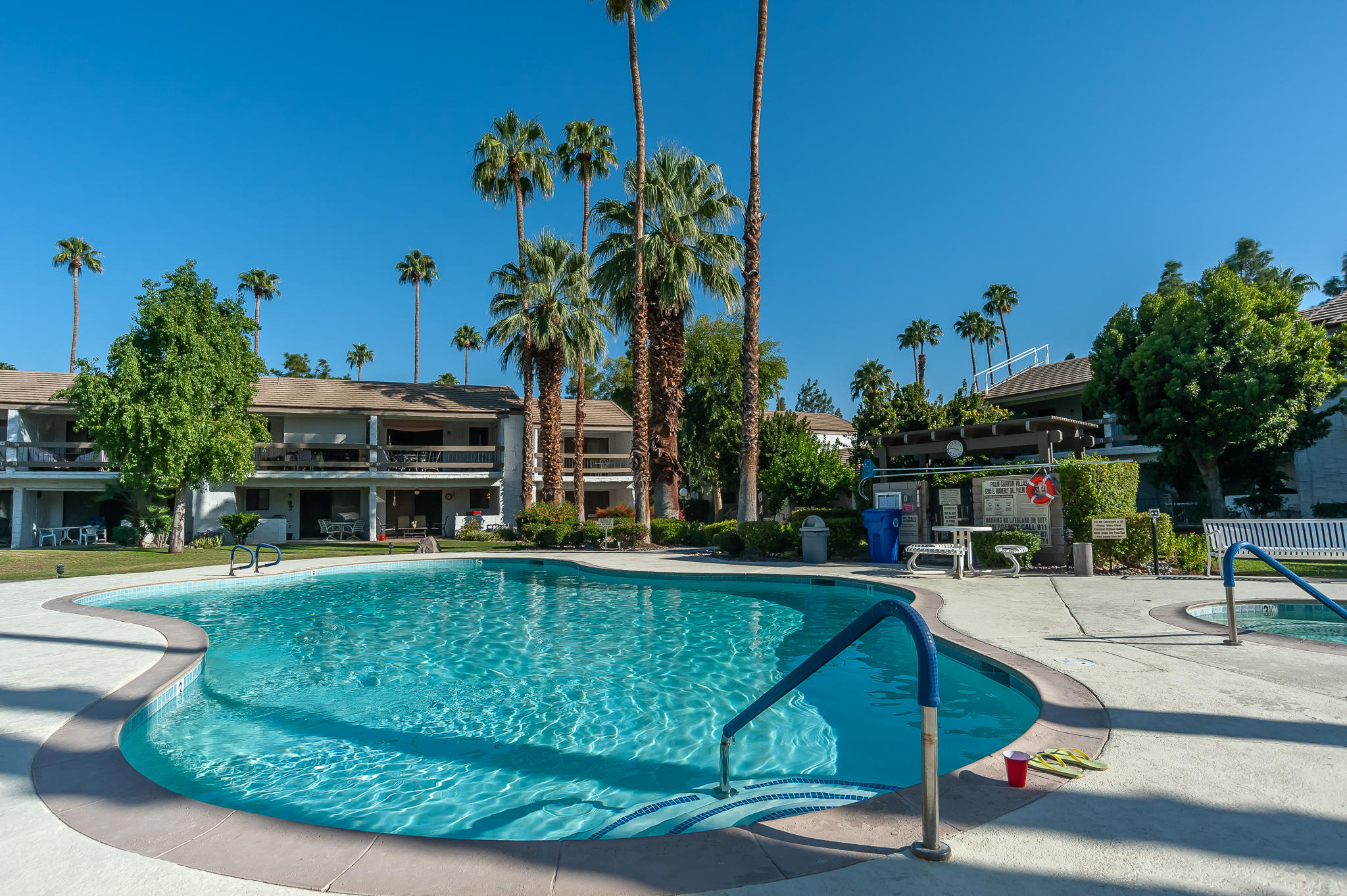 Image Number 1 for 5125 Waverly DR #B19 in Palm Springs