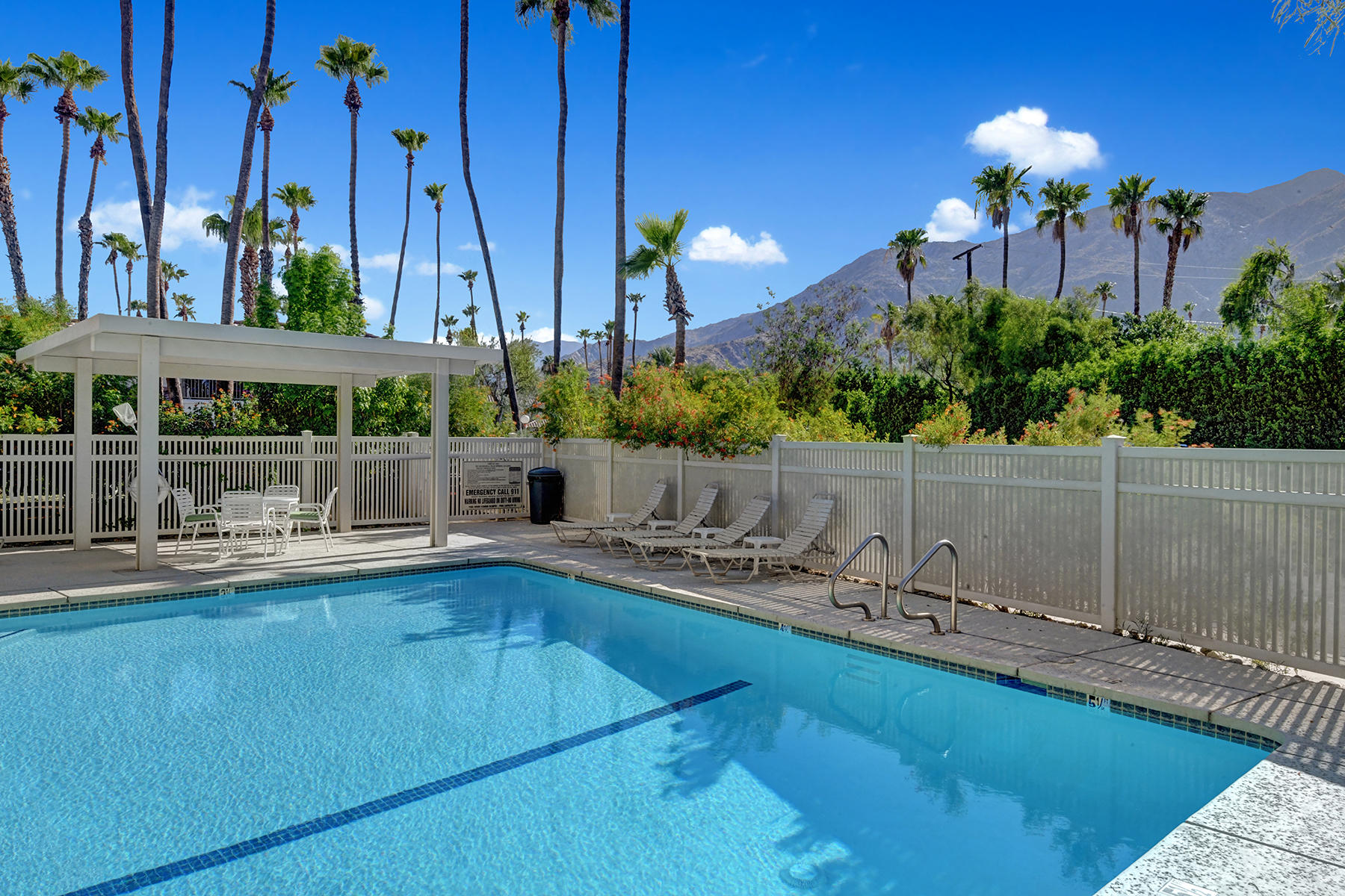 Image Number 1 for 223 W Via Escuela in Palm Springs