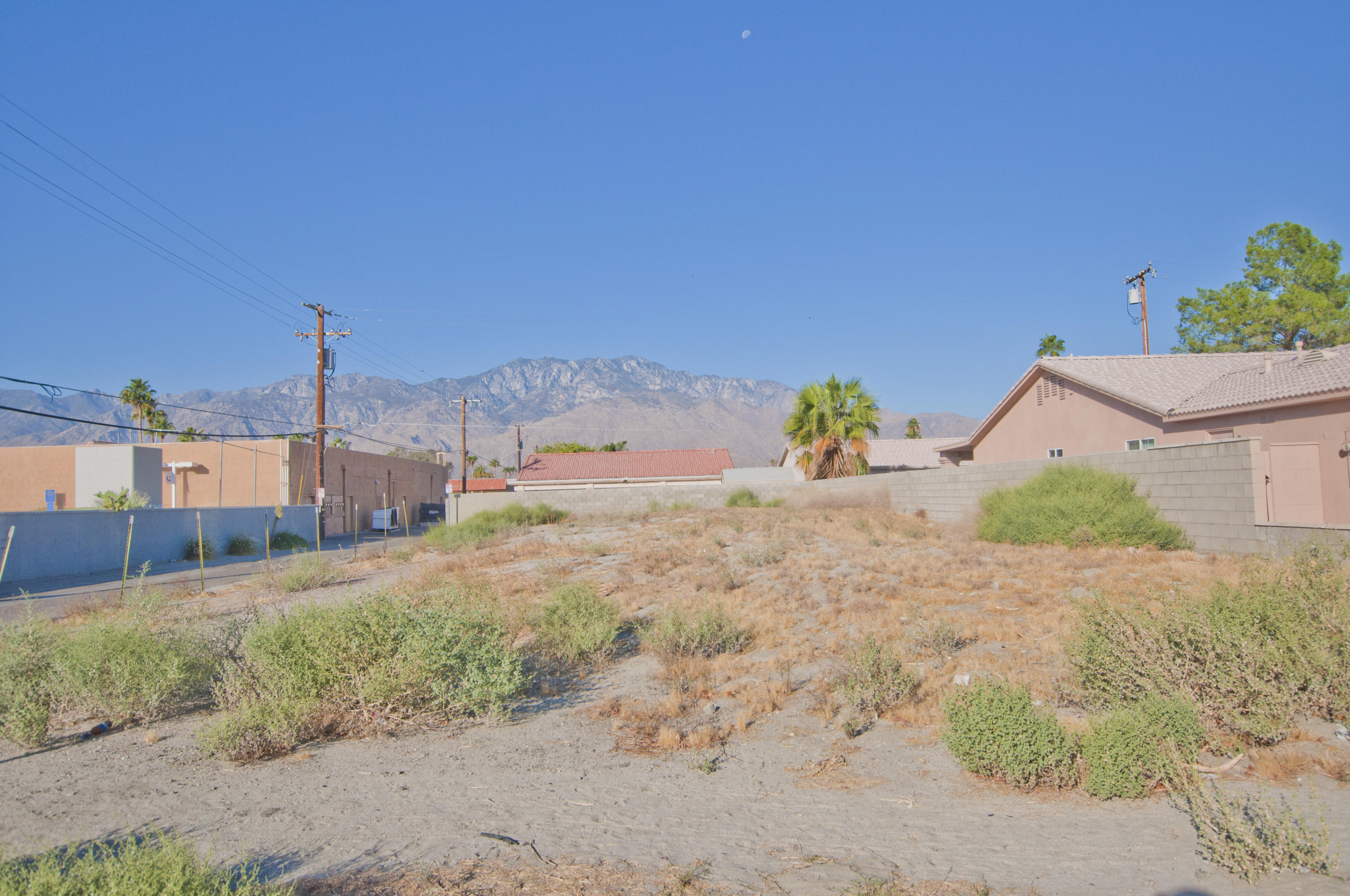 Image Number 1 for 821 Avenida Maravilla in Cathedral City