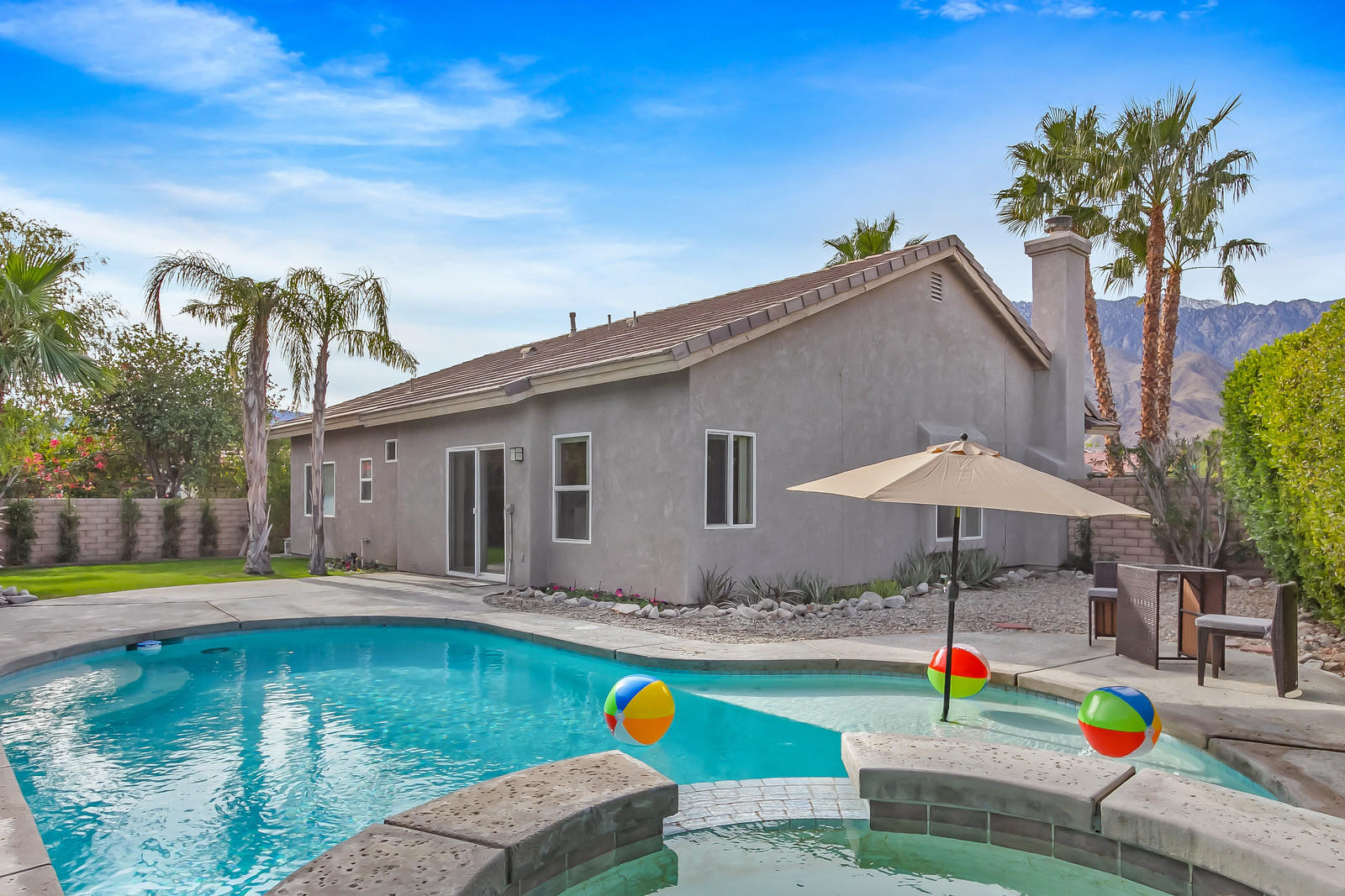 Image Number 1 for 2372 Shannon Way in Palm Springs
